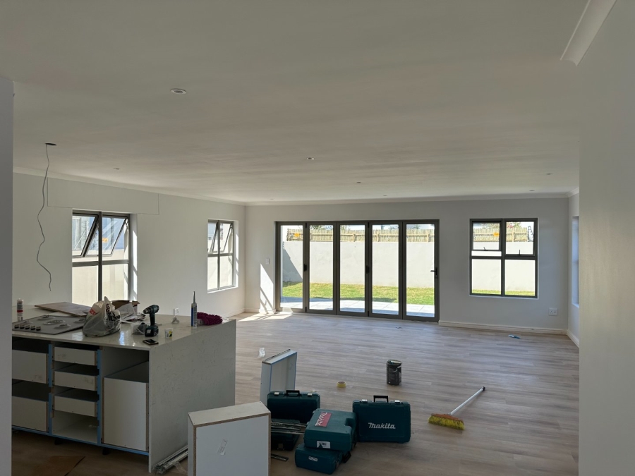 3 Bedroom Property for Sale in Sandown Western Cape